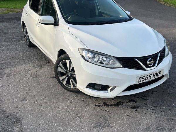 Nissan Pulsar Hatchback, Petrol, 2015, White