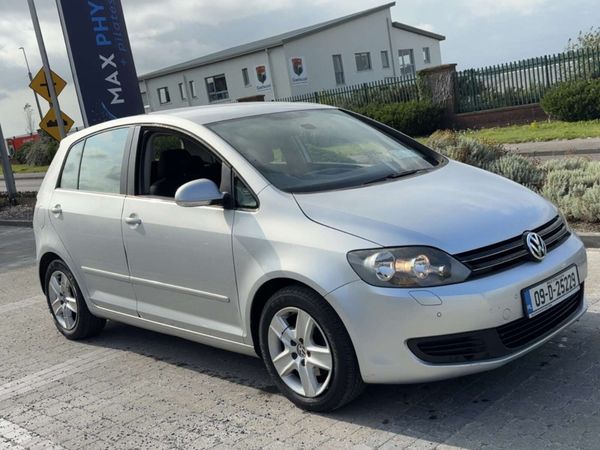 Volkswagen Golf Hatchback, Diesel, 2009, Silver