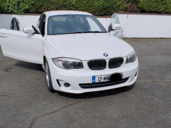 BMW 1-Series Coupe, Petrol, 2012, White