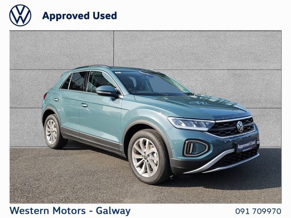 Volkswagen T-Roc SUV, Petrol, 2025, Blue