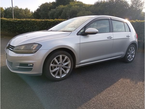 Volkswagen Golf Hatchback, Petrol, 2015, Silver