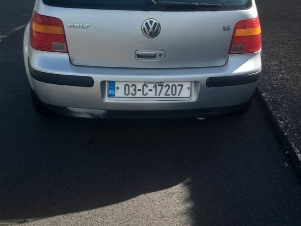 Volkswagen Golf Hatchback, Petrol, 2003, Silver