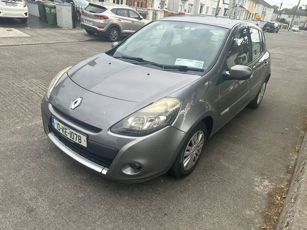 Renault Clio Hatchback, Ethanol Petrol, 2010, Grey
