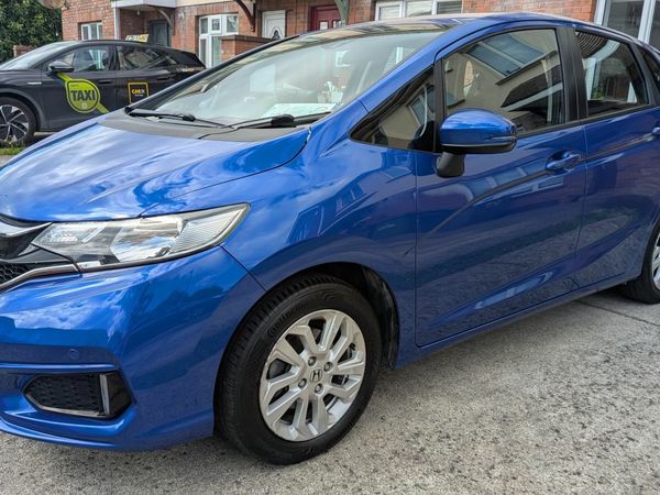 Honda Jazz Hatchback, Petrol, 2018, Blue