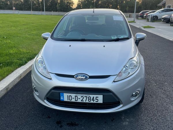Ford Fiesta Hatchback, Petrol, 2010, Silver