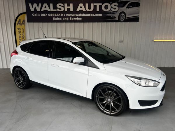 Ford Focus Hatchback, Diesel, 2016, White