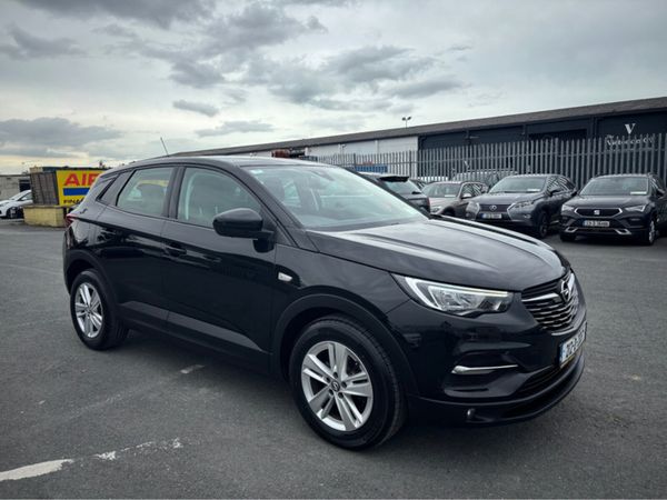 Opel Grandland X MPV, Diesel, 2021, Black
