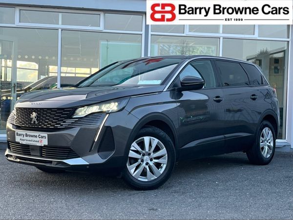 Peugeot 5008 MPV, Diesel, 2022, Grey