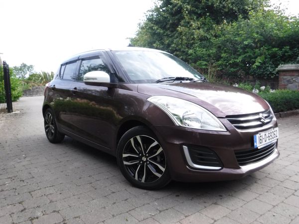 Suzuki Swift Hatchback, Petrol, 2016, Brown