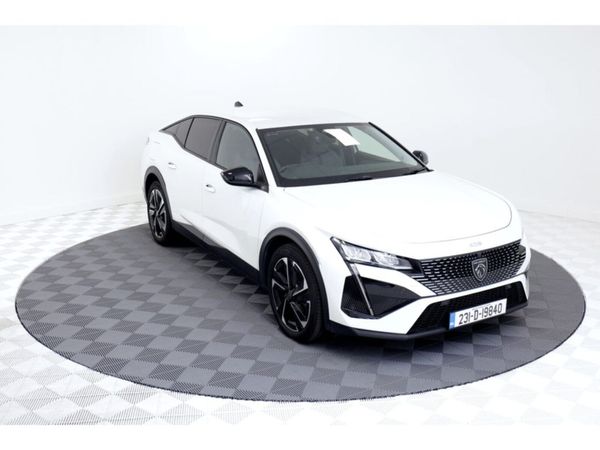 Peugeot 408 Hatchback, Petrol, 2023, White