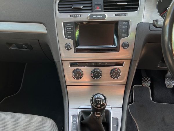 Volkswagen Golf Hatchback, Diesel, 2015, Black