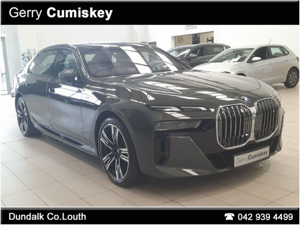 BMW i7 Saloon, Electric, 2023, Grey