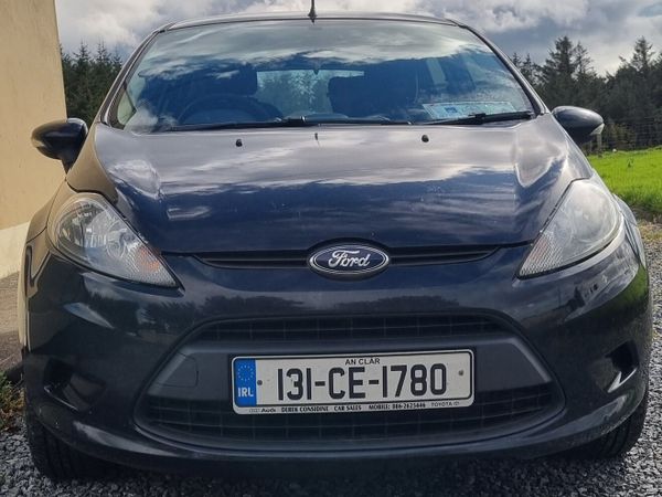 Ford Fiesta Hatchback, Diesel, 2013, Black