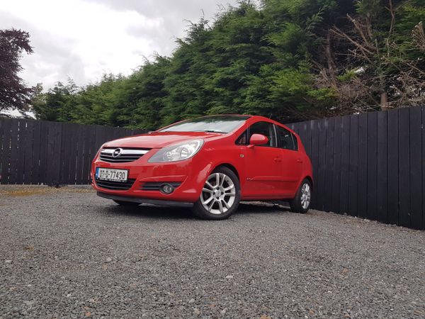 Opel Corsa Hatchback, Petrol, 2007, Red