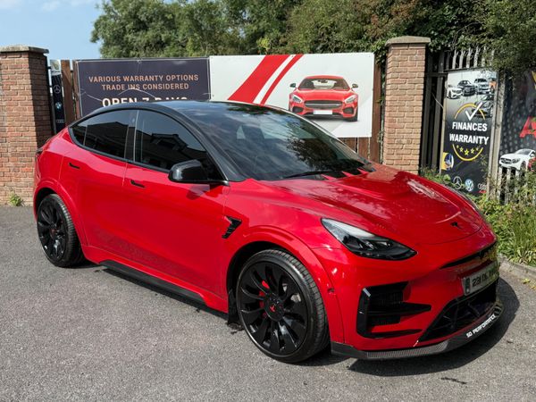 Tesla Model Y MPV, Electric, 2023, Red