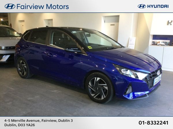 Hyundai i20 Hatchback, Petrol, 2022, Blue
