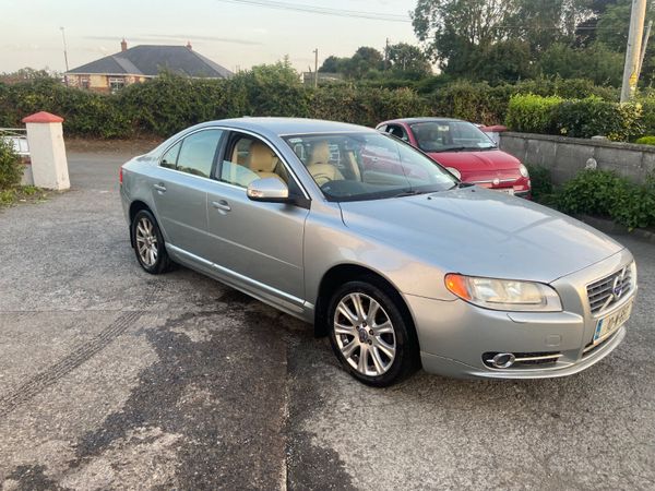 Volvo S80 Saloon, Diesel, 2010, Silver