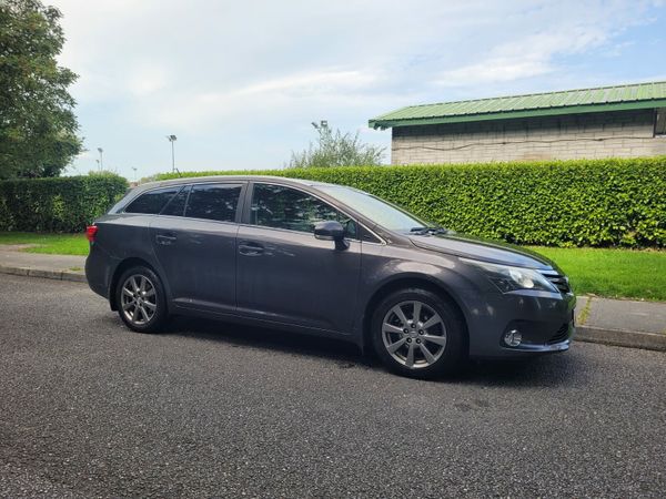 Toyota Avensis MPV, Diesel, 2013, Grey