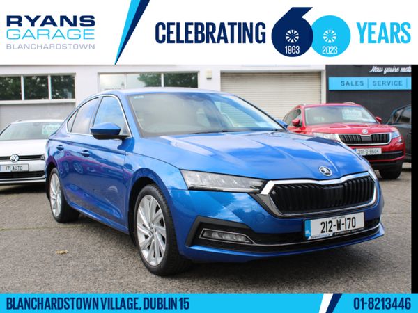 Skoda Octavia Hatchback, Petrol, 2021, Blue