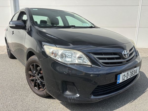 Toyota Corolla Saloon, Diesel, 2012, Black