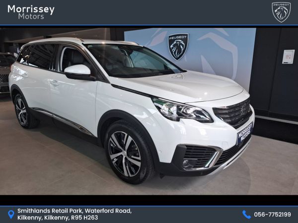 Peugeot 5008 MPV, Petrol, 2019, White