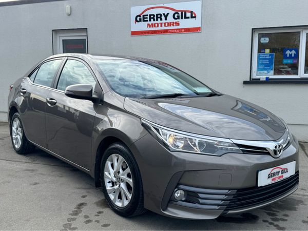 Toyota Corolla Saloon, Diesel, 2017, Grey