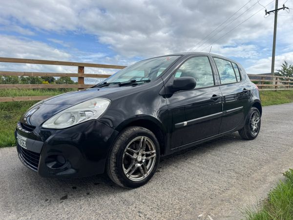 Renault Clio Hatchback, Ethanol Petrol, 2012, Black