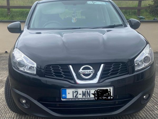 Nissan Qashqai Estate/Jeep, Diesel, 2012, Black