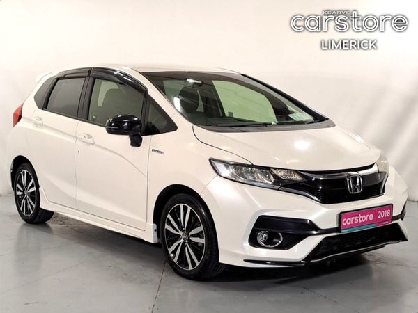 Honda Fit Hatchback, Petrol Hybrid, 2018, White