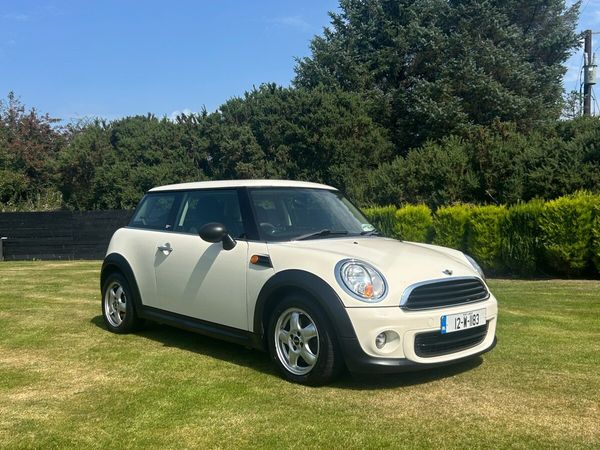 Mini First Hatchback, Petrol, 2012, White