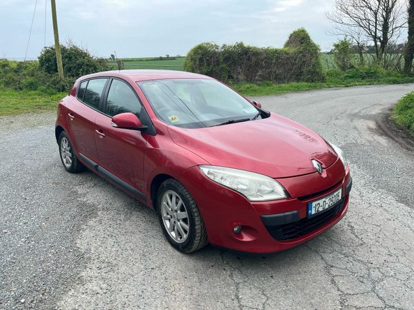 Renault Megane Hatchback, Diesel, 2012, Red