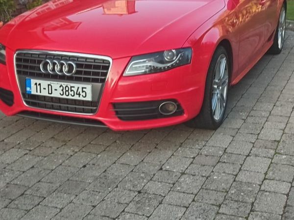 Audi A4 Saloon, Diesel, 2011, Red