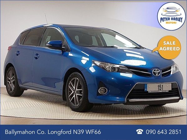 Toyota Auris Hatchback, Petrol, 2015, Blue