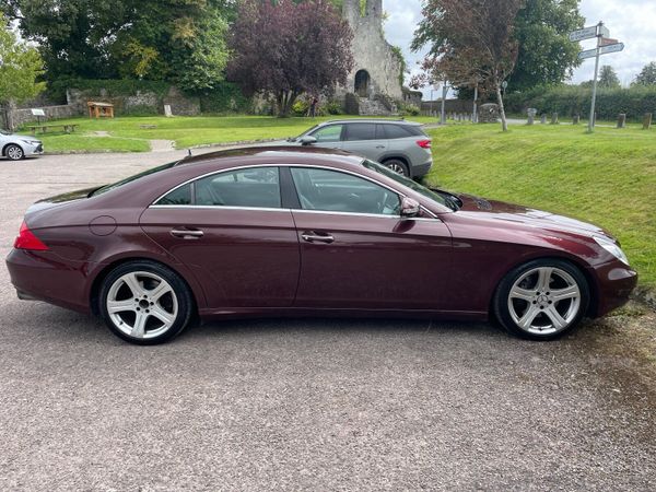 Mercedes-Benz CLS Coupe, Petrol, 2007, Red