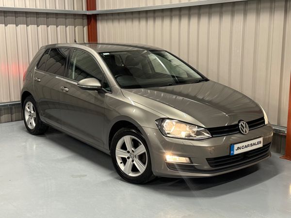 Volkswagen Golf Hatchback, Diesel, 2016, Grey