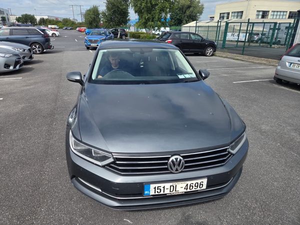 Volkswagen Passat Saloon, Diesel, 2015, Grey