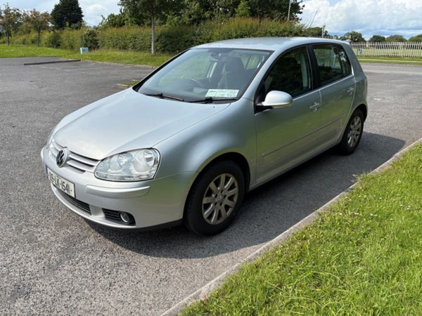 Volkswagen Golf Hatchback, Petrol, 2009, Silver