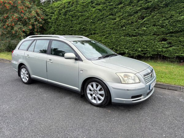 Toyota Avensis Estate, Diesel, 2003, Green