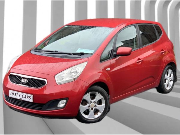 Kia Venga MPV, Diesel, 2013, Red