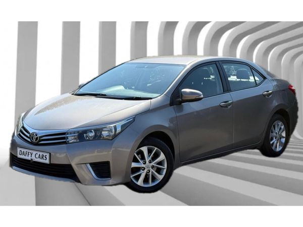 Toyota Corolla Saloon, Diesel, 2015, Brown