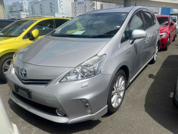 Toyota Prius Estate, Petrol Hybrid, 2014, Silver