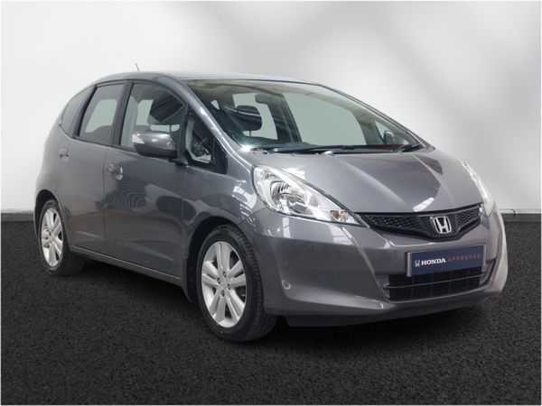 Honda Jazz Hatchback, Petrol, 2015, Grey