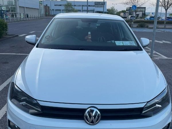 Volkswagen Polo Hatchback, Petrol, 2019, White