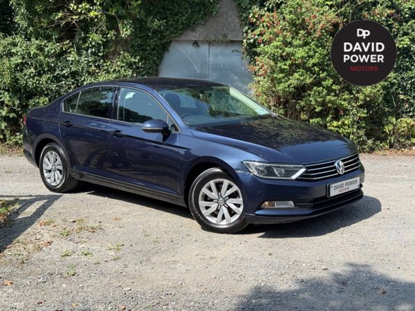Volkswagen Passat Saloon, Diesel, 2015, Blue