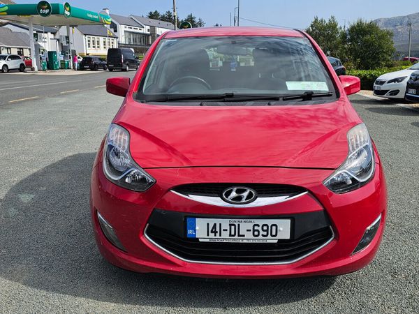 Hyundai ix20 MPV, Diesel, 2014, Red