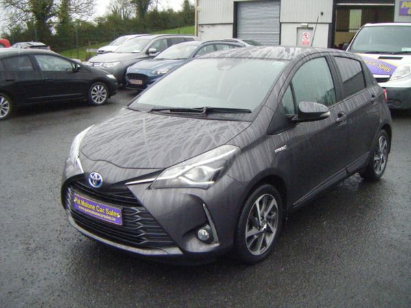 Toyota Yaris Hatchback, Petrol Hybrid, 2020, Grey