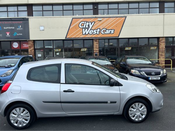 Renault Clio Hatchback, Unknown, 2012, Silver