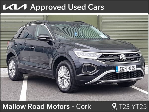 Volkswagen T-Roc SUV, Diesel, 2023, Black
