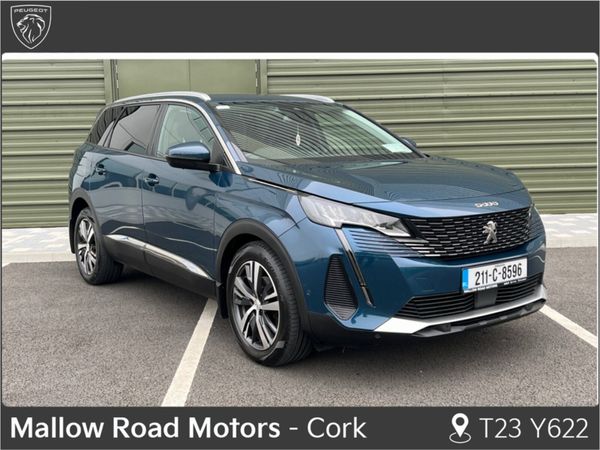 Peugeot 5008 MPV, Diesel, 2021, Blue