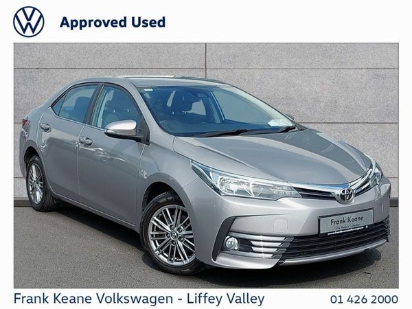 Toyota Corolla Saloon, Petrol, 2018, Silver